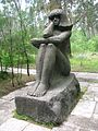 что такое пицунда на флоте. 90px Stone girl Pitsunda. что такое пицунда на флоте фото. что такое пицунда на флоте-90px Stone girl Pitsunda. картинка что такое пицунда на флоте. картинка 90px Stone girl Pitsunda. ПИЦУНДА, приморский климатический курорт в Абхазской АССР на одноимённом мысе Черноморского побережья Кавказа, в 20 км к Ю. от Гагры. Лето очень тёплое (ср. темп-pa авг. 23 о С), зима очень мягкая (ср. темп-pa янв. 6 о С); осадков 1410 мм в год. Леч. средства: аэрогелиотерапия, морские купания (с мая до конца октября). Показания: заболевания органов дыхания нетуберкулёзного характера, функциональные расстройства нервной системы, анемии. Широкий мелкопесчаный пляж. В 1960-е гг. был возведён пансионат на 3 тыс. мест, в ансамбле к-рого доминируют 7 высотных корпусов, расположенных вдоль берега Чёрного м. (1959-67, арх. М. В. Посохин, А. А. Мндоянц, В. А. Свирский, Ю. В. Попов, инж. С. Я. Школьников, В. С. Николаев; илл. см. т. 1, табл. II, стр. 64-65). Заповедник реликтовой пицундской сосны (пл. ок. 200 га). Туристская база.